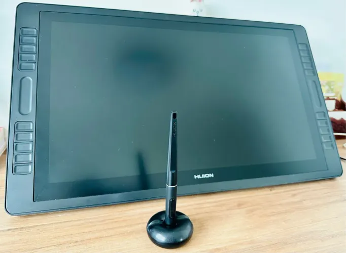 Mesa Digitalizadora Huion Kamvas Pro 22