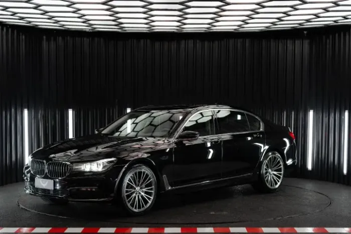 BMW 730I 3.0 32V 2017