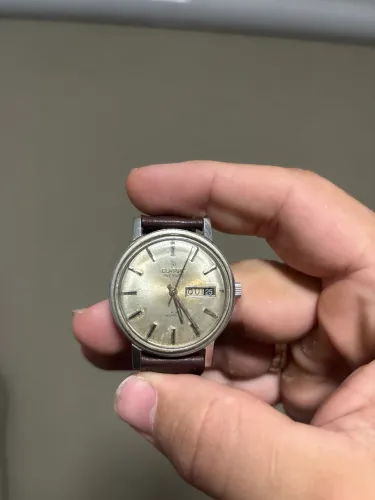 Relógio Classic rubi