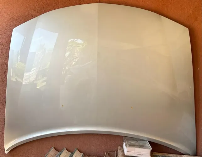 Vendo capô de dodge charger 2008