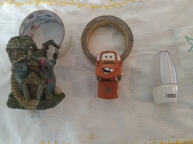 Abajur tema infantil americano