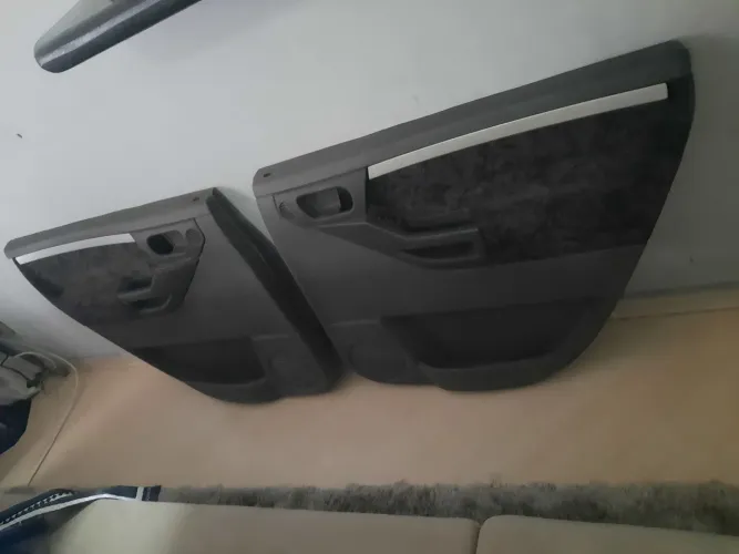 Vendo forro de portas meriva originais