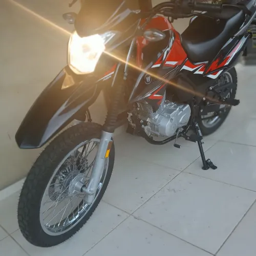 Vendo moto haojue 150cc 