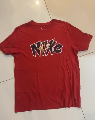 camiseta nike G