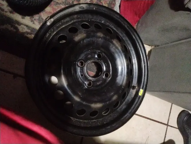 Aro 15 de hb20
