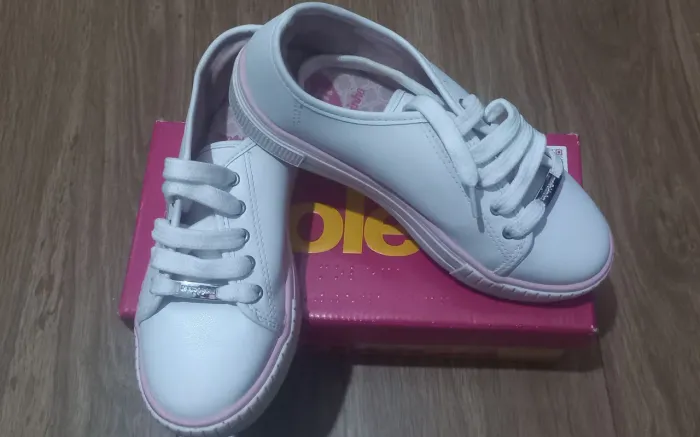 Tenis moleca tam 32