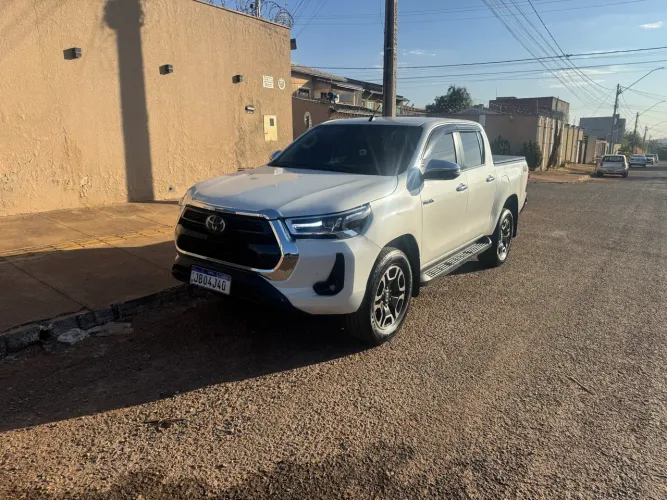 Toyota Hilux CD SRX 4X4 2.8 TDI 16V Diesel Aut. 2022
