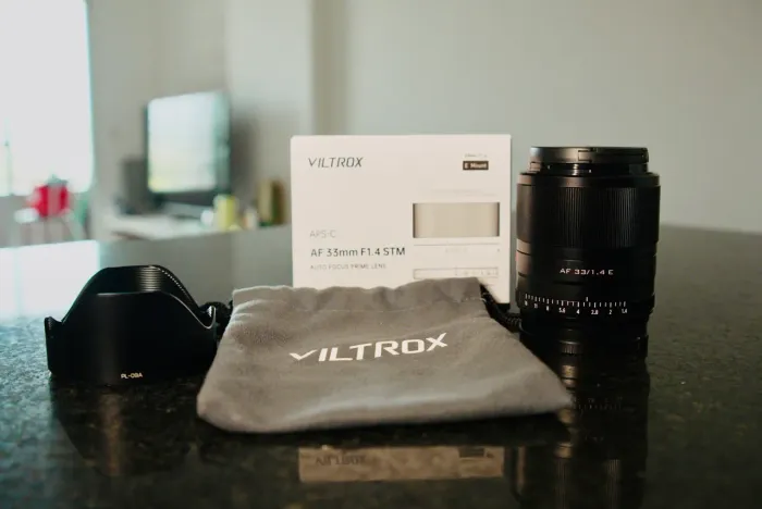 Lente 33mm 1.4 Viltrox- Estado de Nova