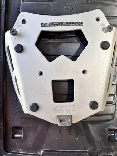 Suporte para Baú GIVI