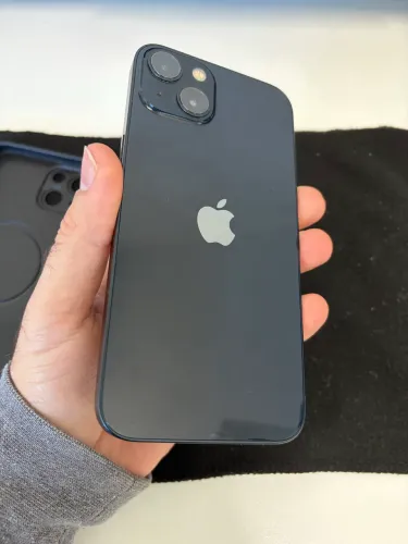 iPhone 13 128GB - Preto