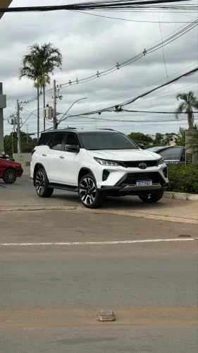 RODAS HILUX SW4 DIAMOND - ARO 22