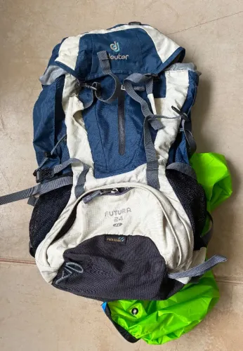 mochila Deuter Futura 24L SL