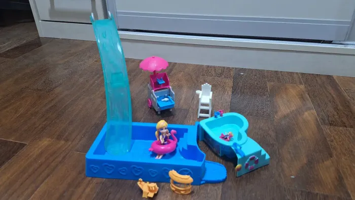 Piscina da Polly Pocket