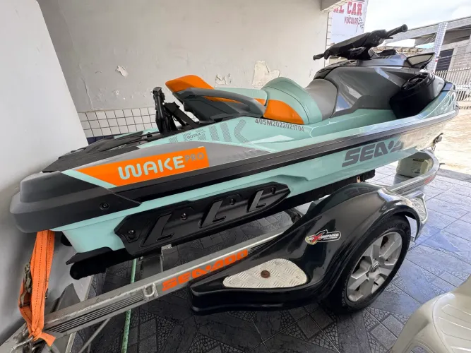Wake pro 230 HP