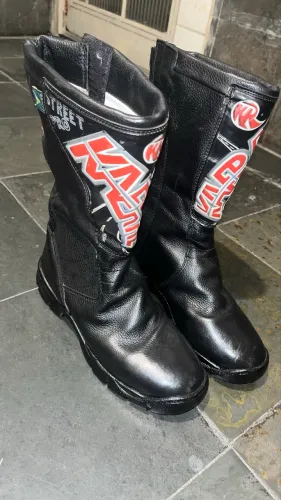 Bota motoqueiro 40/41 nova
