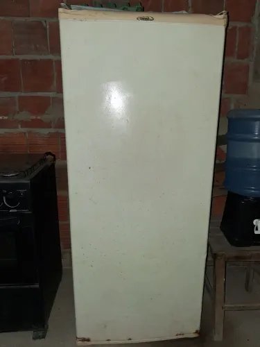 Geladeira consulta valor 400