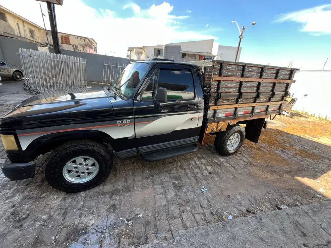 Chevrolet D-20 S / Luxe 3.9/4.0 Diesel 1994