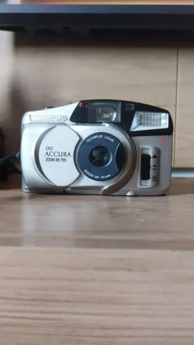 Câmera Analógica Olympus Accura Zoom XB 700