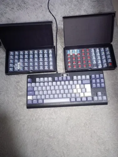 teclado redragon customizado 