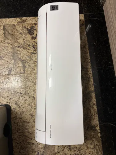 Ar condicionado LG 12000 BTUs Split Dual Inverter 220v