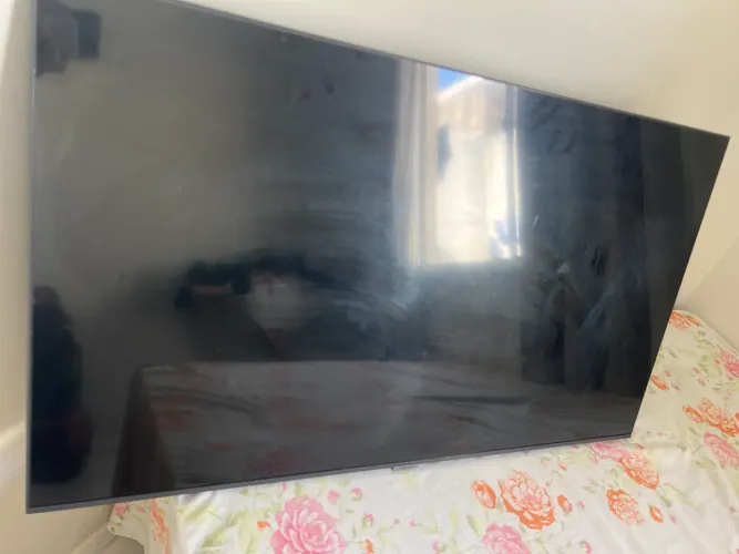 Tv Samsung tela trincada  