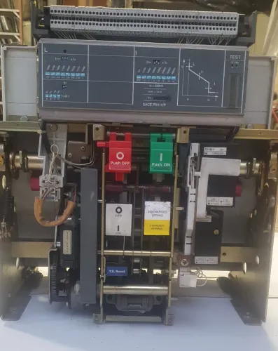 DISJUNTOR ABB E3N 25 - 2.500 AMP. - SEM TAMPA FRONTAL