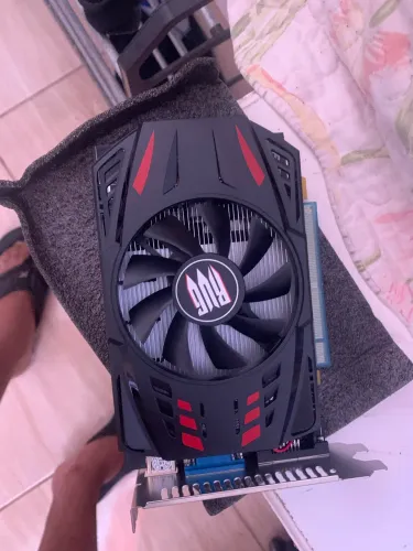 Placa de video GTX 550 Ti