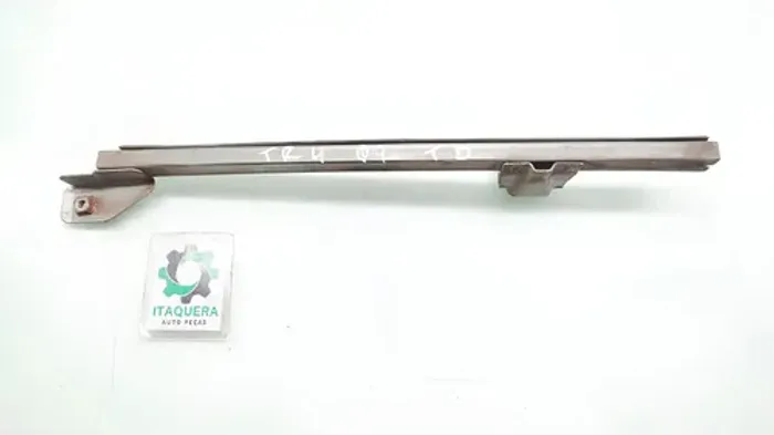 Guia Vidro Traseiro Direito Mitsubishi Pajero Tr4 Ano 2009 Preto