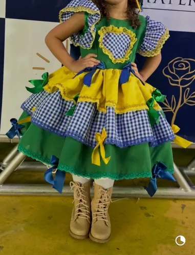 Vendo vestido junino 