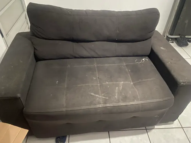 Sofá 2 lugares