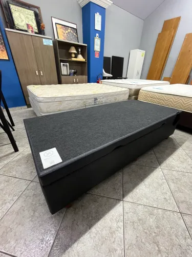 Box de solteiro