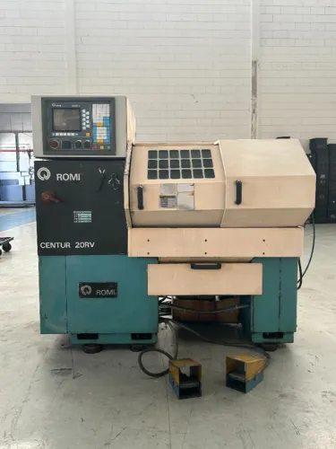 torno CNC Romi