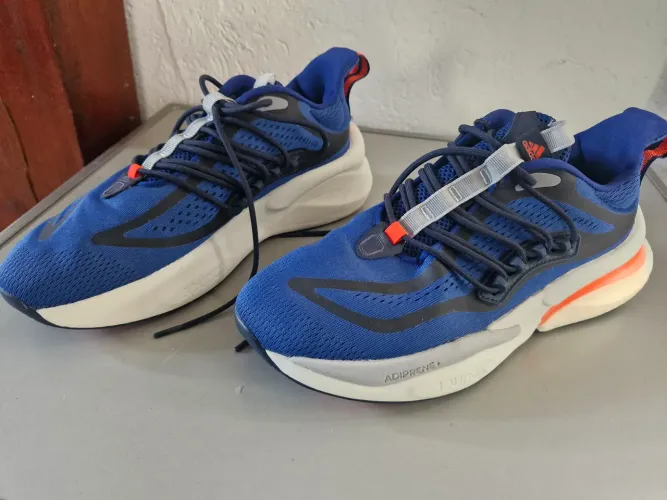Adidas Alphaboost V1 Sustainable - Edição Americana (Tam 41)
