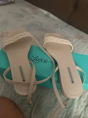 Sandália sapatinho de luxo