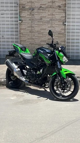 Vendo Kawasaki Z400