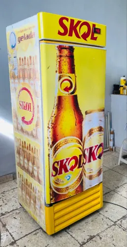 Cervejeira 572 litros motor original 110v