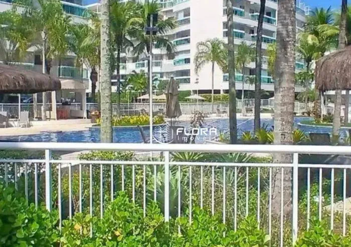 Apartamento com 3 dormitórios à venda, 140 m² por R$ 1.200.000,00 - Camboinhas - Niterói/R