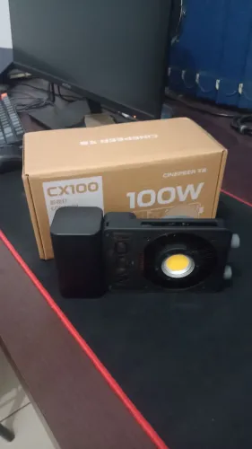 Zhiyun Cinepeer CX100 100W - Para Retirada de Peças (LED, Bateria e Caixa OK)