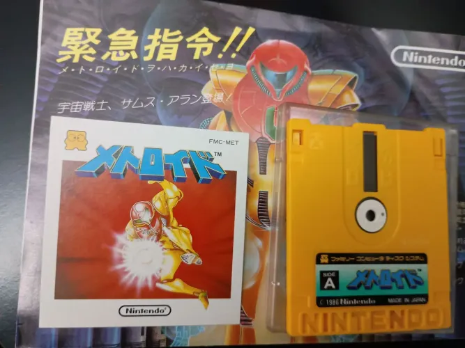 [ORIGINAL] Jogo Metroid Famicom Disk System + Poster Original Anos 80 Nintendo Japão
