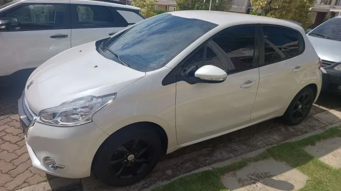 Peugeot 208 Active/active Pack 1.5 Flex 8V 5P 2015