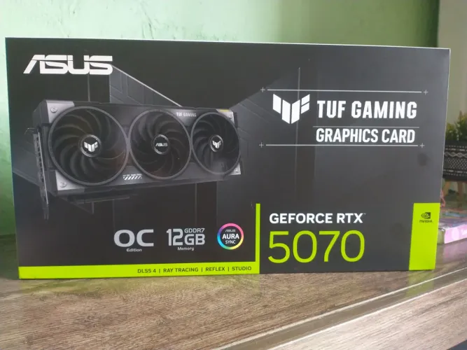 RTX 5070 ASUS TUF