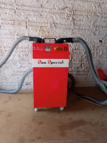 Vendo máquina de tirar linhas 