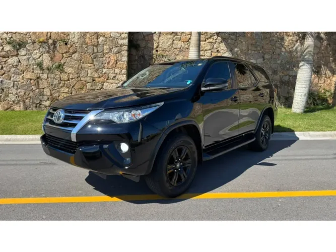 Toyota Hilux SW4 SRV 4X2 2.7 Flex 16V Aut. 2018