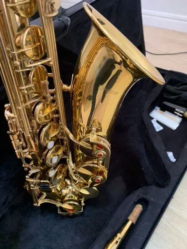 Saxofone Dourado Tenor Profissiona Semi novo Soprano!!!