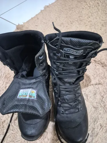 Coturno Militar Tático tamanho 40