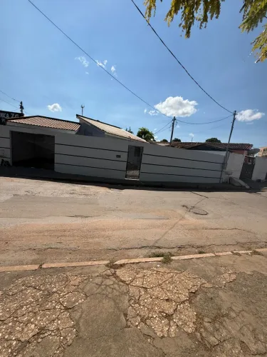 Casa para Alugar no Areão