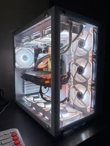 PC Gamer i7 9700K + GTX 1070 8GB | 16GB RAM | SSD NVMe 512GB