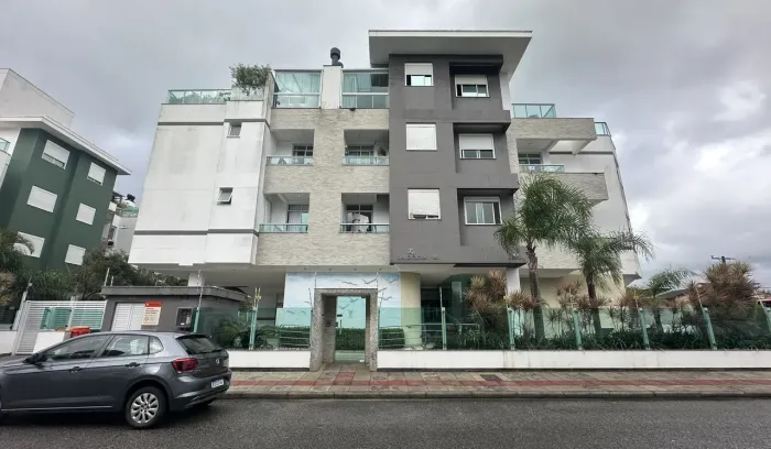 Apartamento de 1 quarto com 54m varanda com churrasqueira e vista para lagoa pequena no Ri