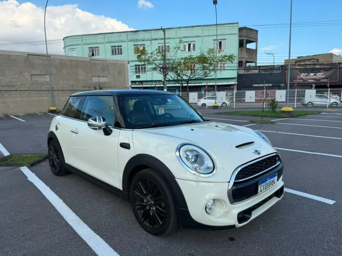Mini Cooper S 2.0 Turbo 16V 3P Aut. 2018