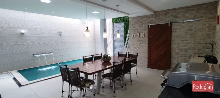 Casa ótimo acabamento com piscina aquecida + o terreno ao lado